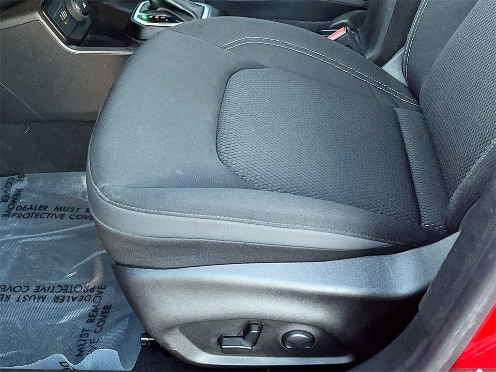 Used 2023 Jeep Renegade Latitude w/ Premium Group image 19