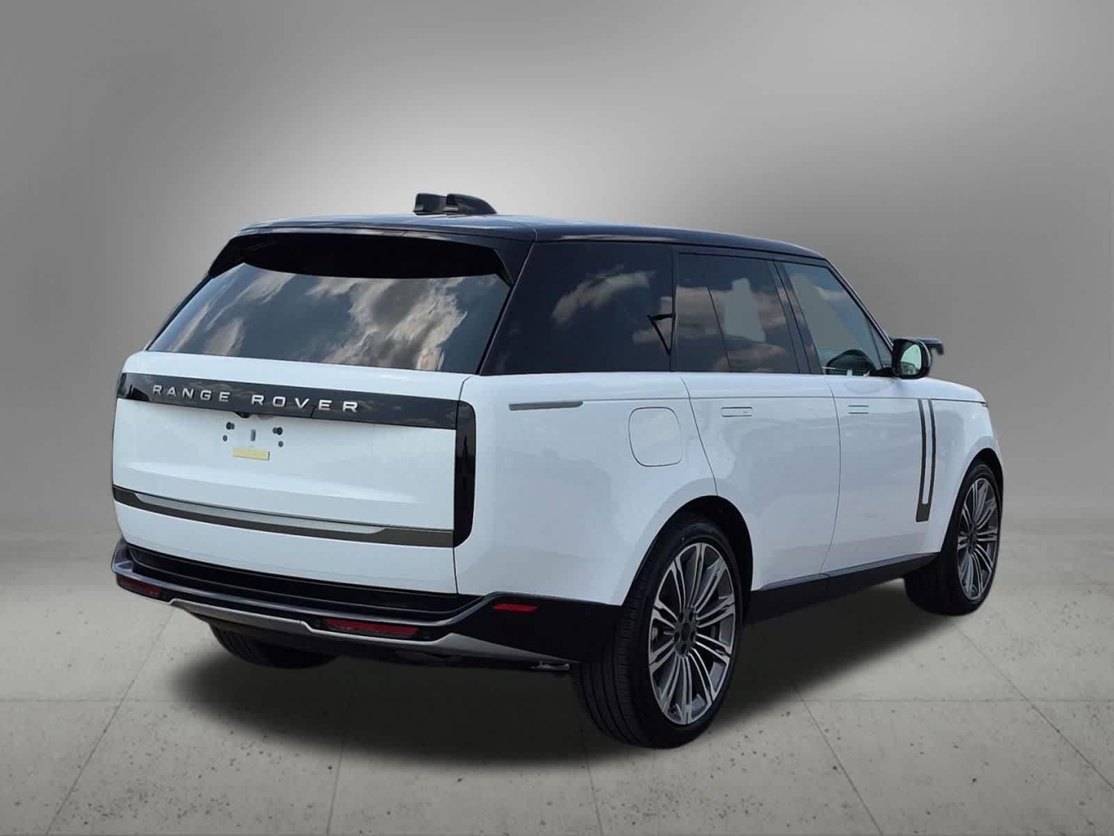 New 2026 Land Rover Range Rover SE AWD/4WD image 6