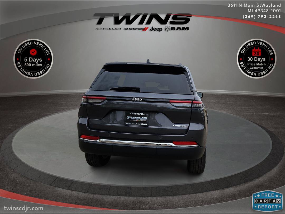 Used 2023 Jeep Grand Cherokee Limited RWD image 5