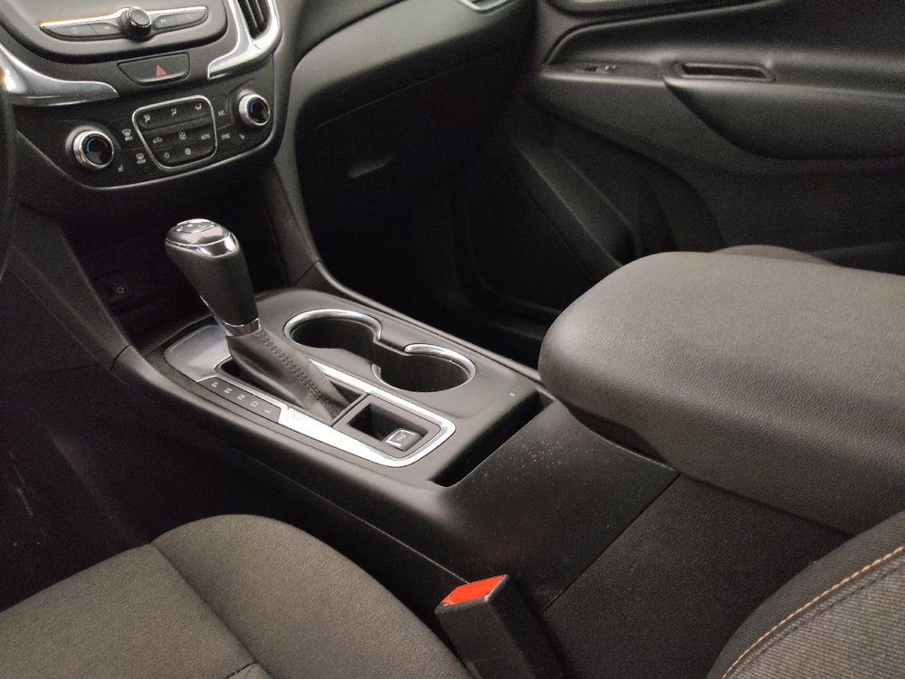 Used 2018 Chevrolet Equinox LT image 26