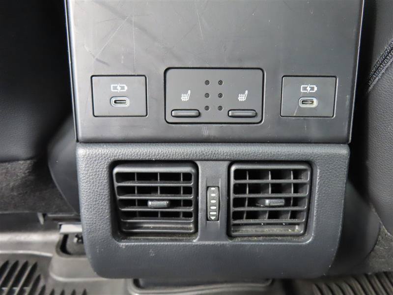 Used 2023 Toyota bZ4X AWD w/ Weather Package image 34