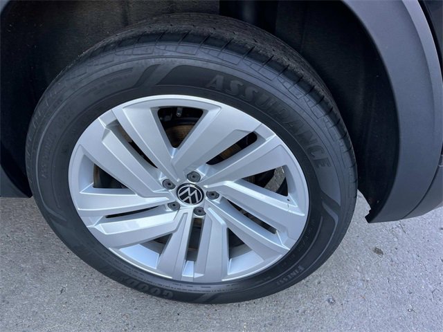 Used 2022 Volkswagen Atlas Cross Sport SE image 11