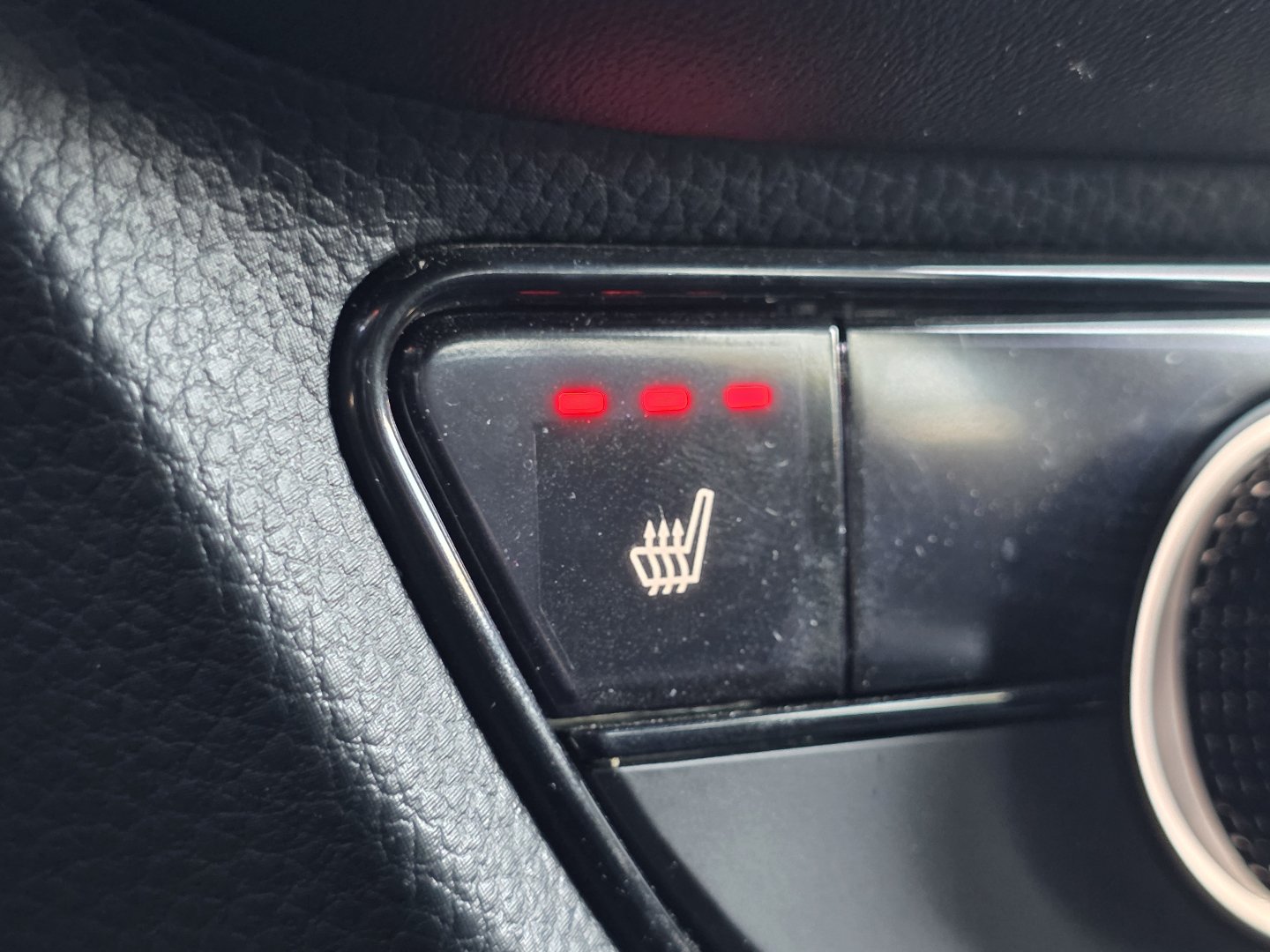 Certified 2024 Honda HR-V Sport image 4