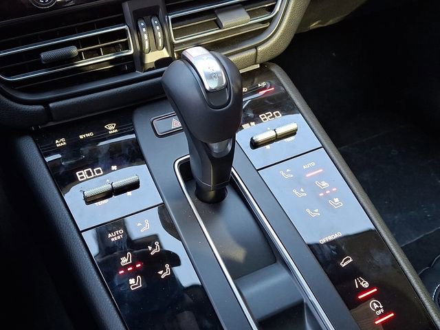 New 2025 Porsche Macan image 15