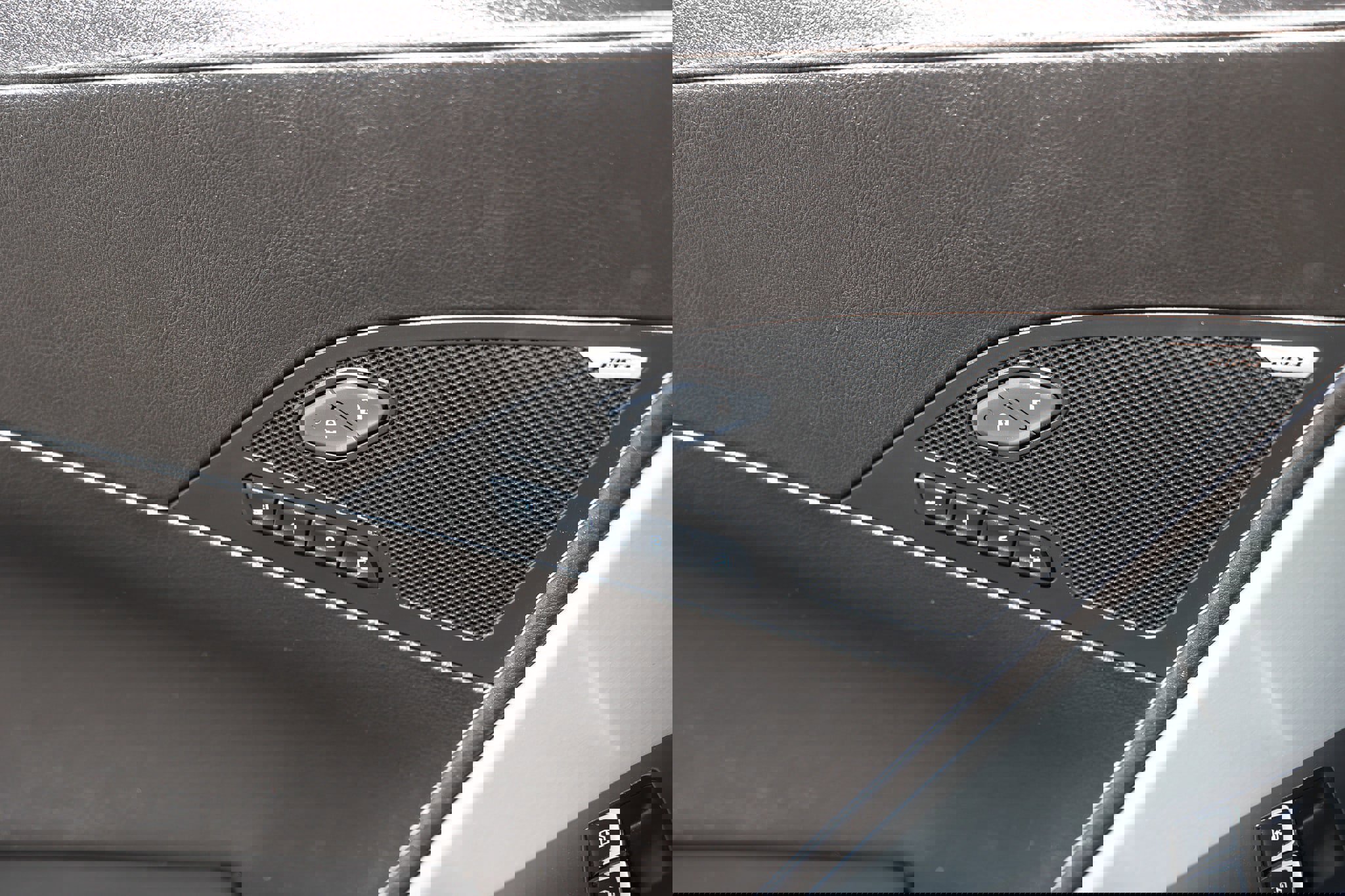 Used 2015 Chevrolet Corvette Stingray Coupe w/ 2LT Preferred Equipment Group image 43