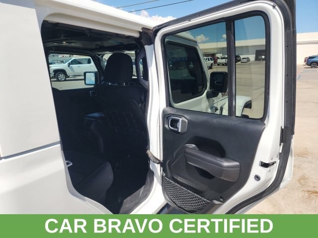 Used 2021 Jeep Gladiator Mojave AWD/4WD image 27