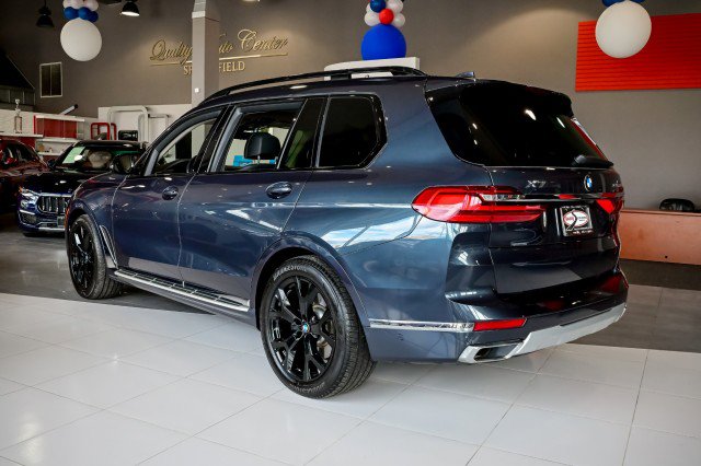 Used 2022 BMW X7 xDrive40i w/ Premium Package image 6