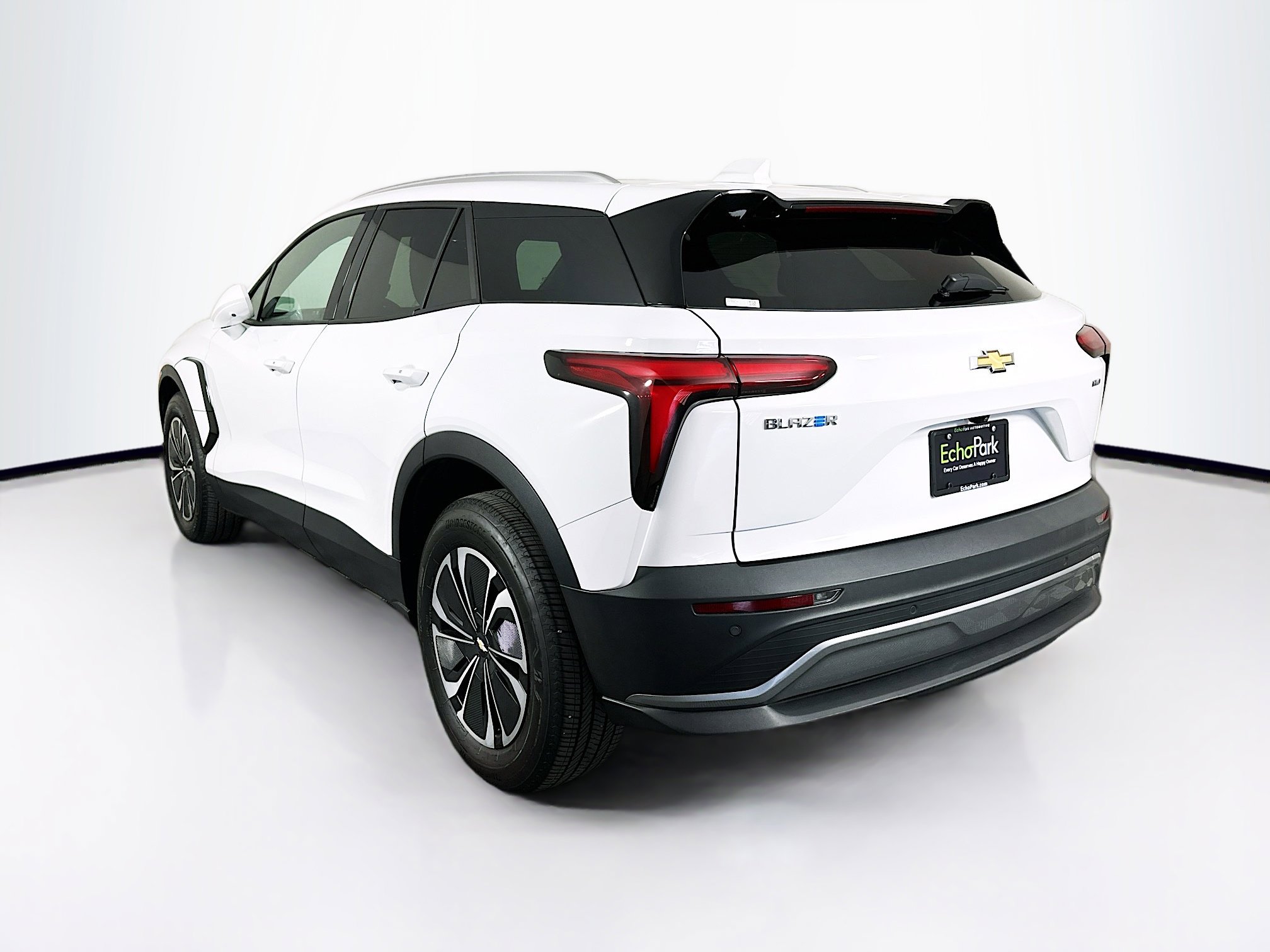 Used 2024 Chevrolet Blazer EV LT image 5