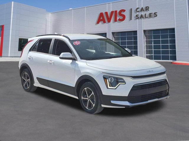 Used 2025 Kia Niro LX FWD image 3