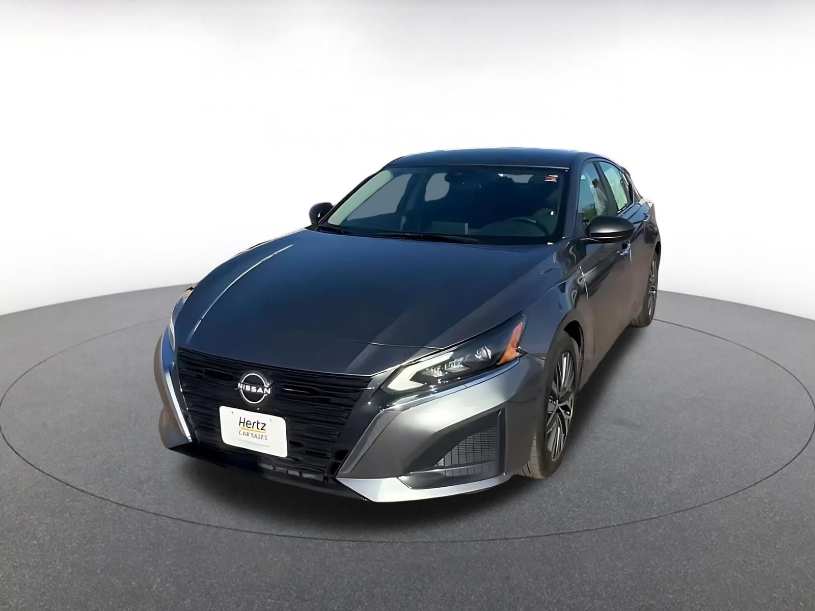 Used 2025 Nissan Altima 2.5 SV image 7