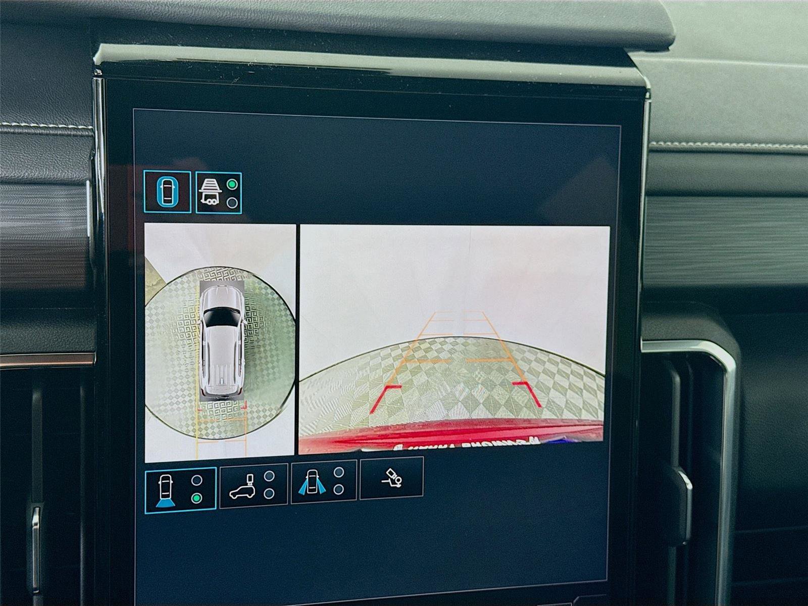 New 2026 GMC Acadia Elevation w/ Elevation Premium Package AWD/4WD image 9