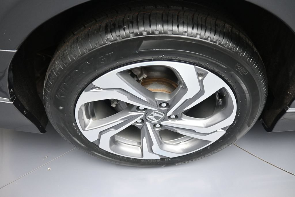 Certified 2020 Honda Accord EX-L image 12