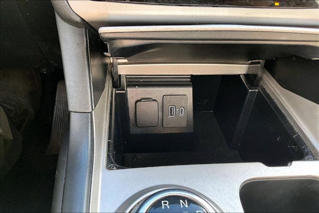 Certified 2023 Ford Explorer XLT AWD/4WD image 32