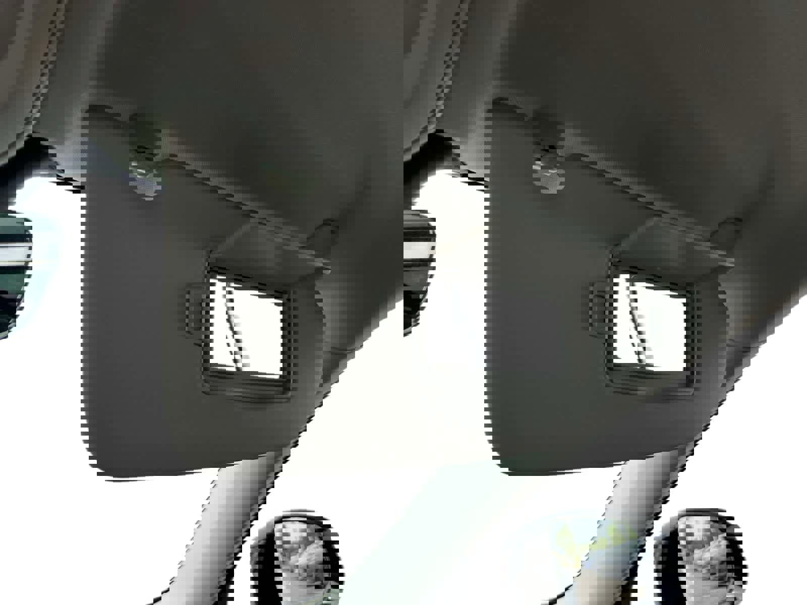 Used 2023 Volvo XC60 B5 Plus w/ Climate Package image 32