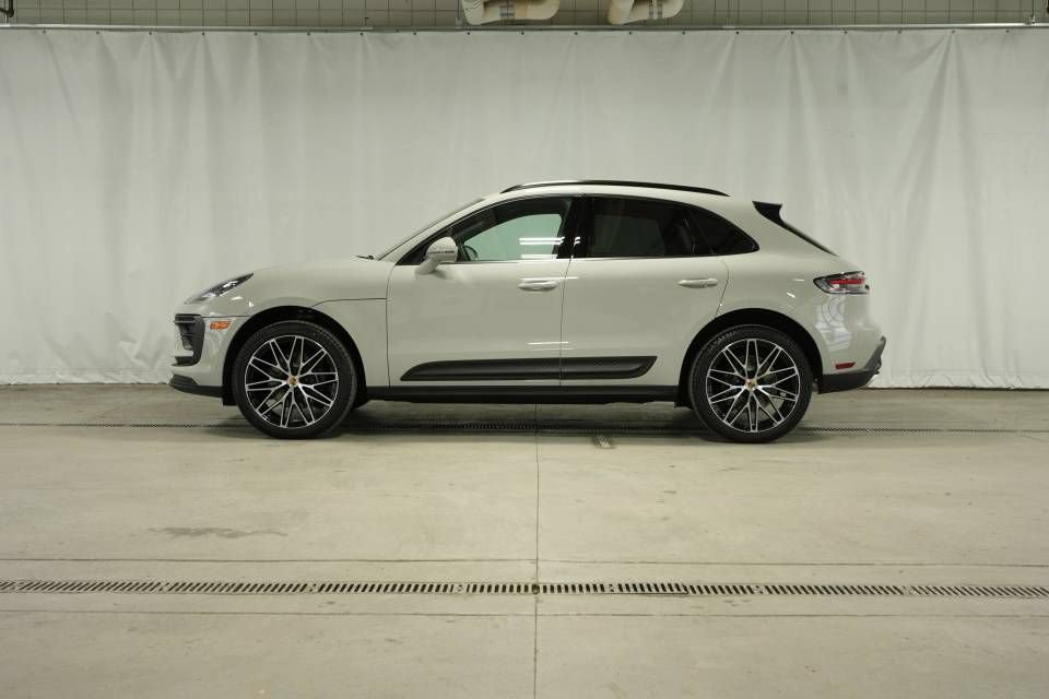 New 2026 Porsche Macan AWD/4WD image 2