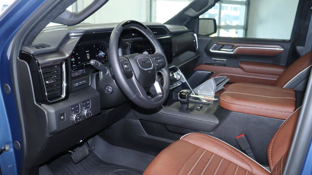 Used 2025 GMC Sierra 1500 Denali Ultimate AWD/4WD image 21