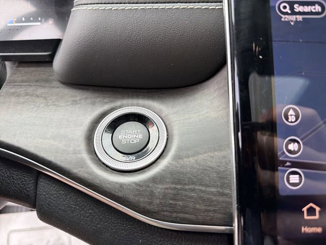 Used 2023 Jeep Grand Cherokee L Overland image 25
