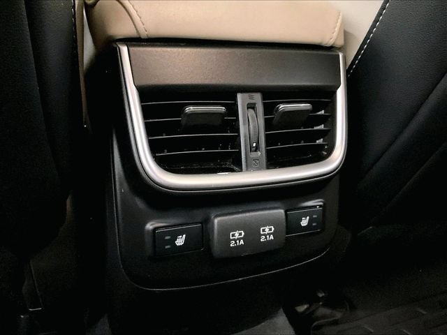 Used 2022 Subaru Legacy Limited AWD/4WD image 32