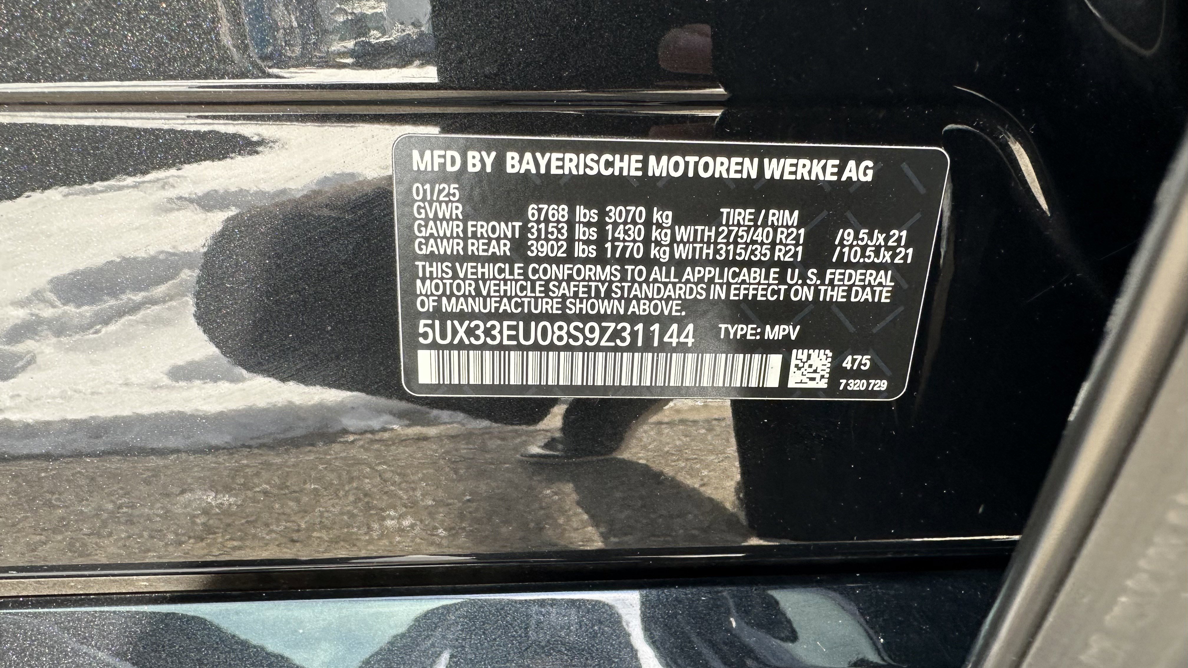 Certified 2025 BMW X5 M60i image 37