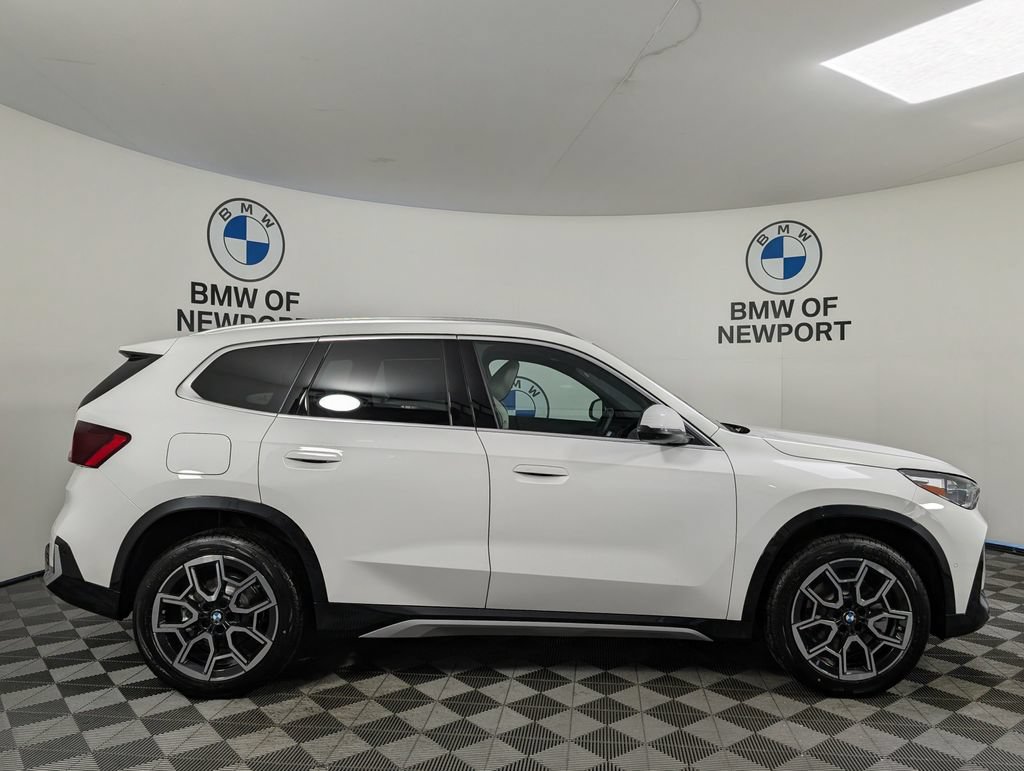 New 2026 BMW X1 xDrive28i w/ Technology Package AWD/4WD image 5