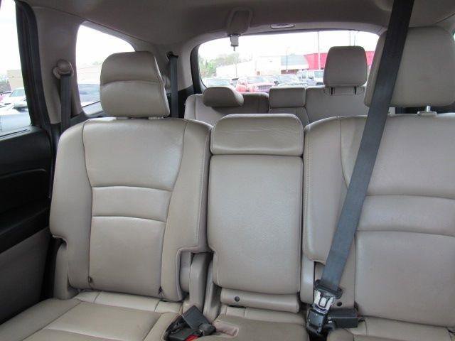 Used 2016 Honda Pilot Touring image 32