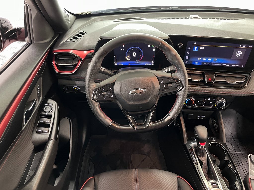 Certified 2024 Chevrolet TrailBlazer RS w/ Driver Confidence Package image 20