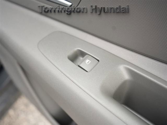 Certified 2023 Hyundai Elantra SEL image 27
