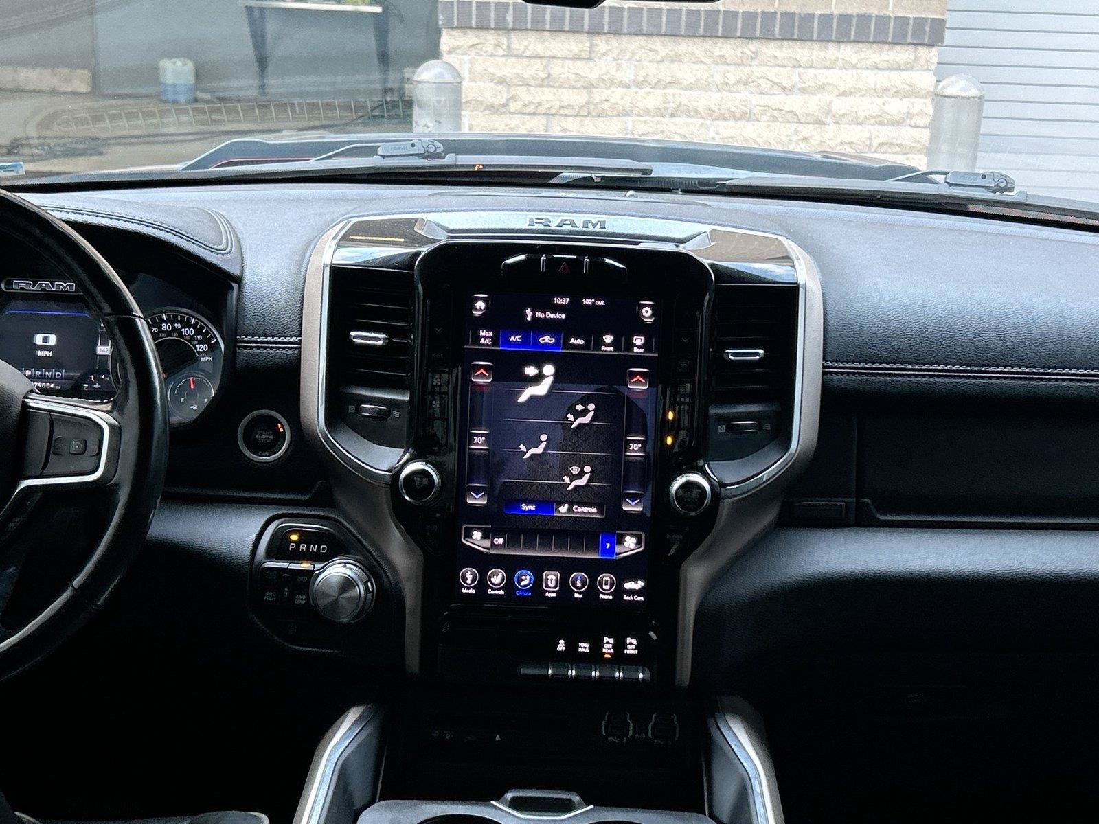 Used 2019 RAM 1500 Laramie w/ Sport Appearance Package AWD/4WD image 18