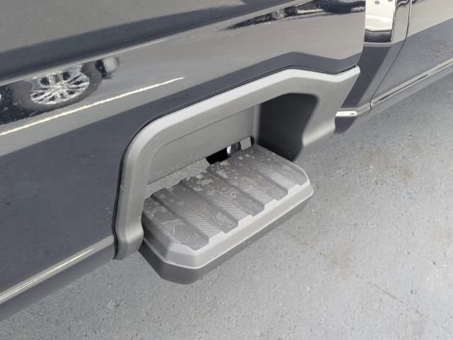 New 2026 Ford F350 Platinum image 9