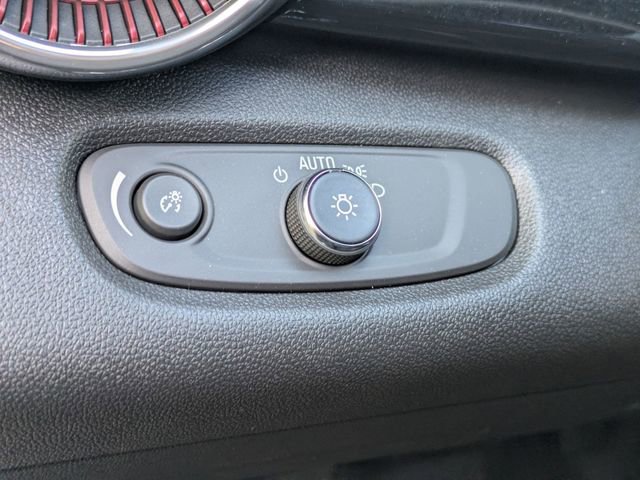 New 2026 Chevrolet Trax RS w/ Sunroof Package FWD image 13