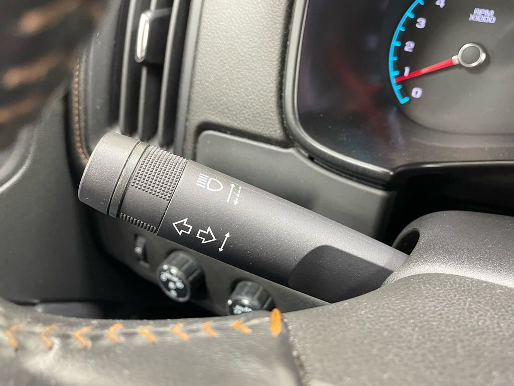 Used 2021 GMC Canyon AT4 w/ Driver Alert Package image 26