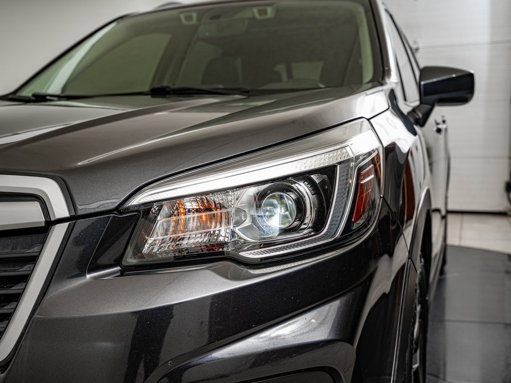 Used 2019 Subaru Forester Premium w/ All-Weather Package image 14