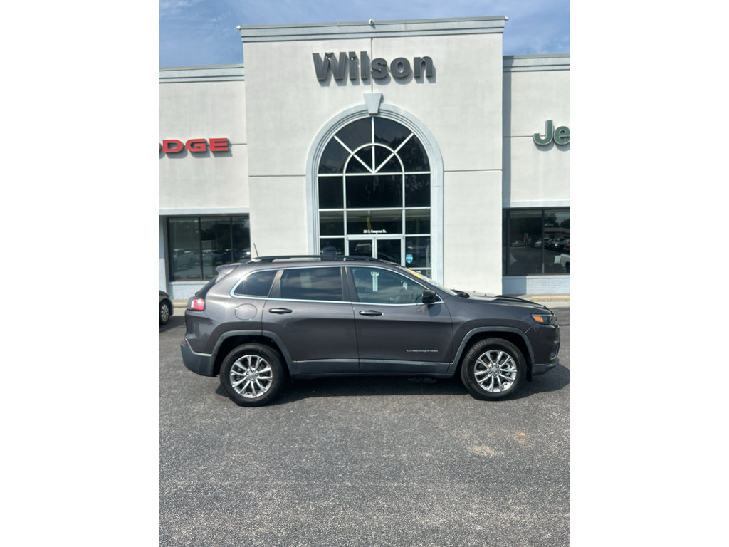 Used 2022 Jeep Cherokee Latitude Lux w/ Sun & Sound Group AWD/4WD image 1
