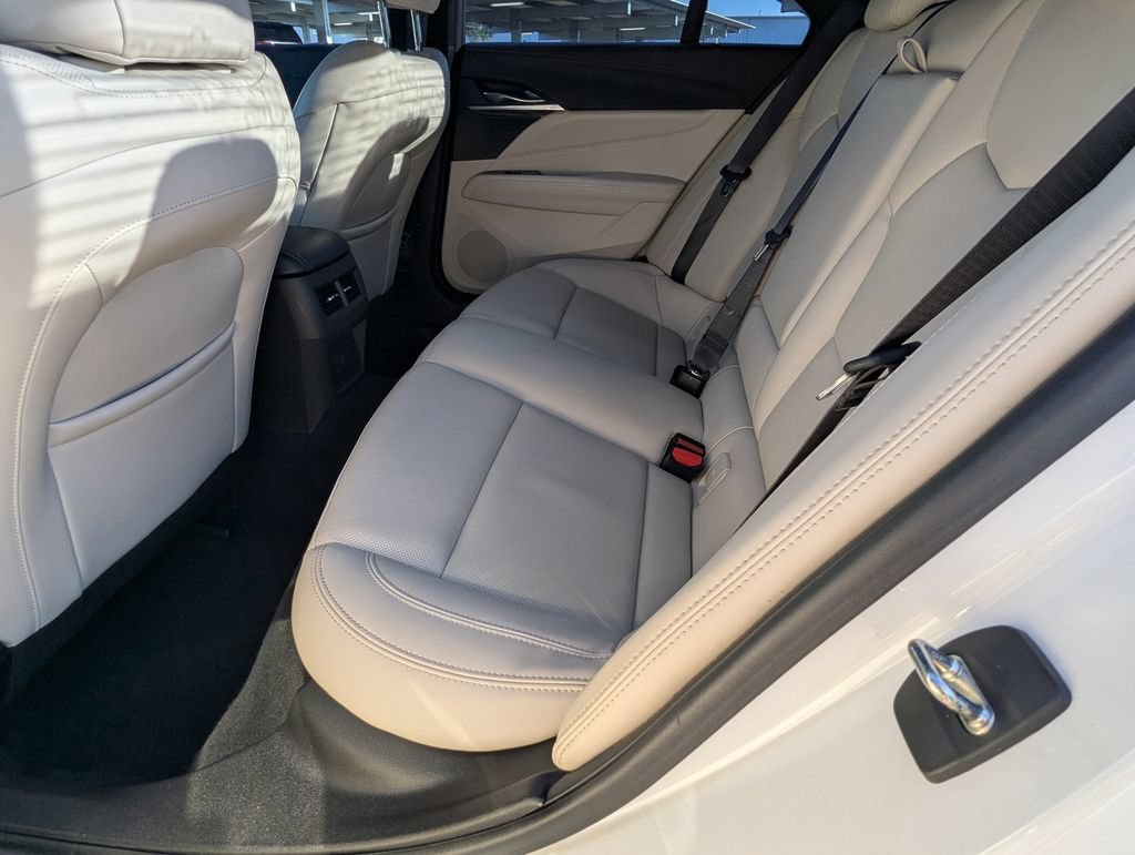 Used 2020 Cadillac CT4 Premium Luxury RWD image 19