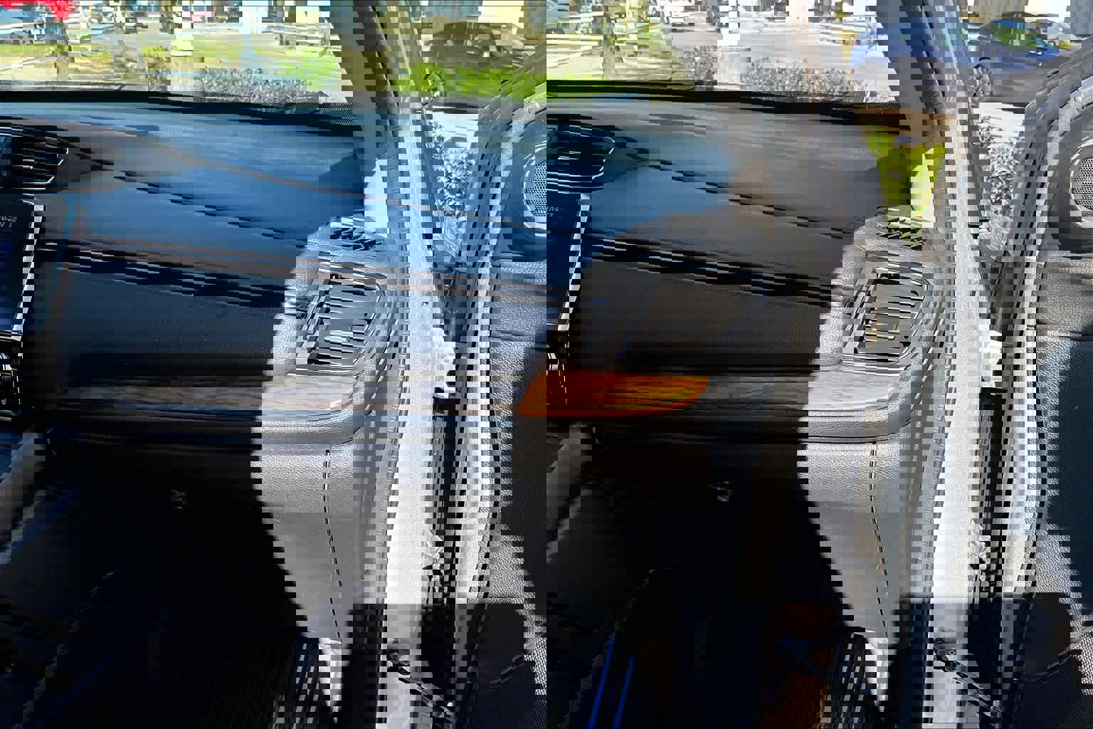 Used 2020 Honda CR-V EX-L image 16