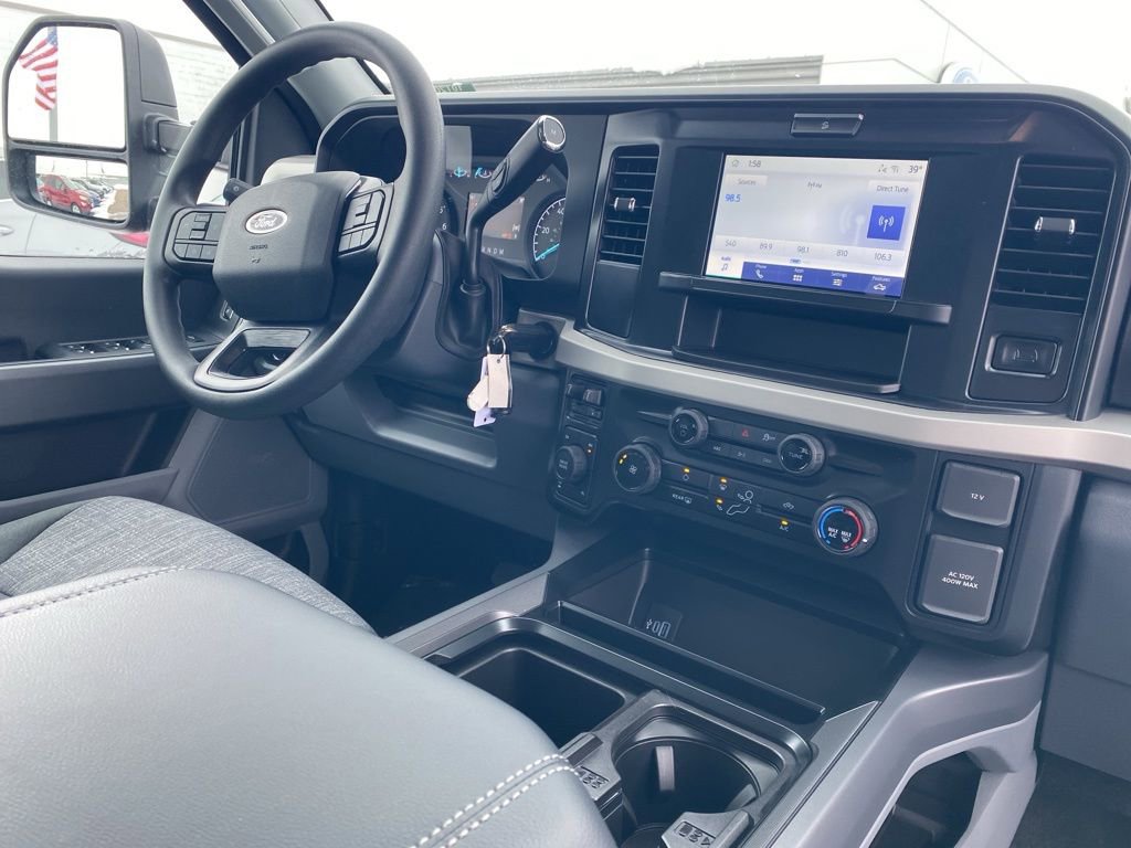 New 2026 Ford F250 XLT image 24