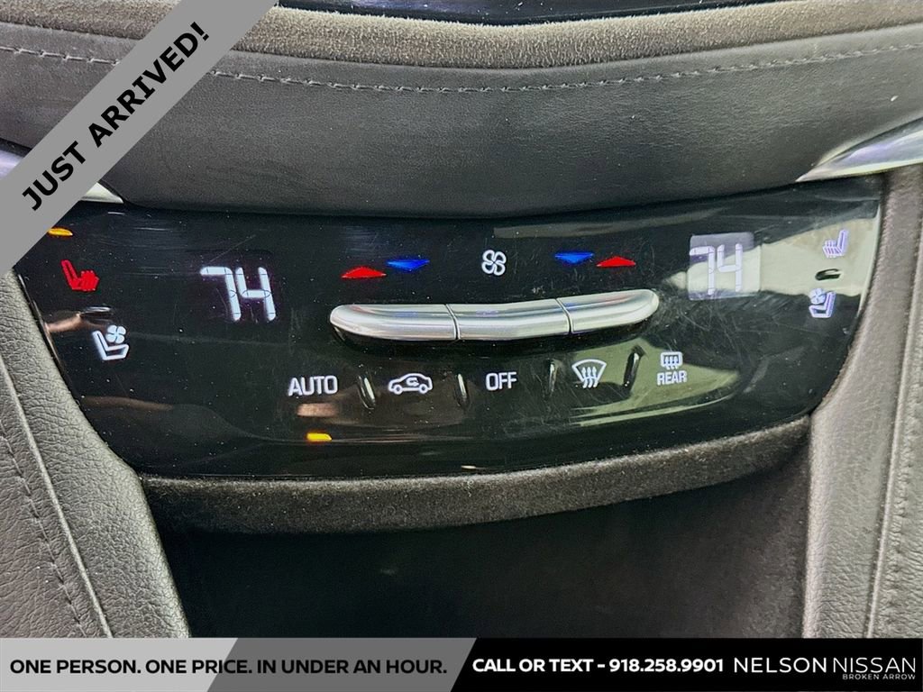 Used 2017 Cadillac XT5 Platinum image 16