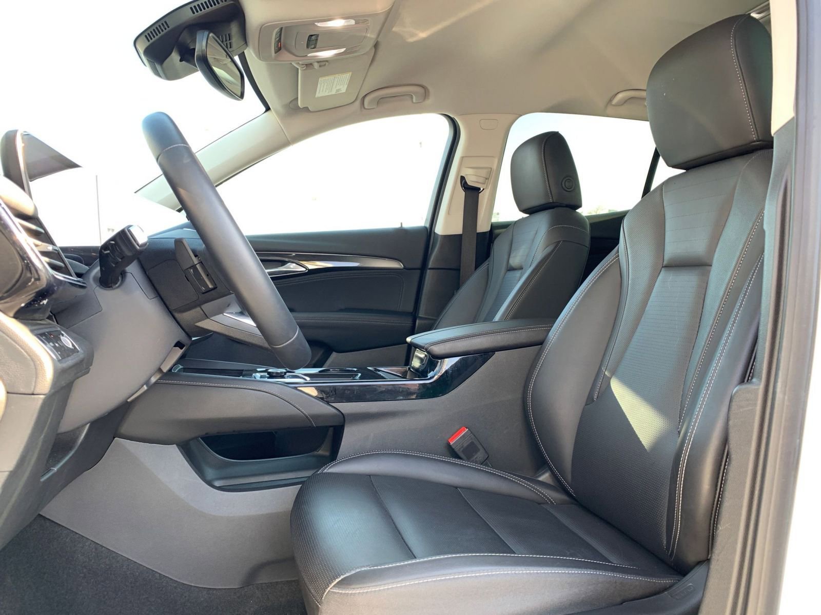 Used 2024 Buick Envision Preferred image 27