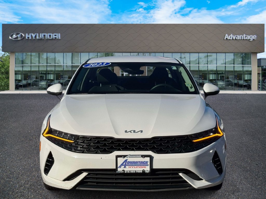 Used 2023 Kia K5 LXS FWD image 2