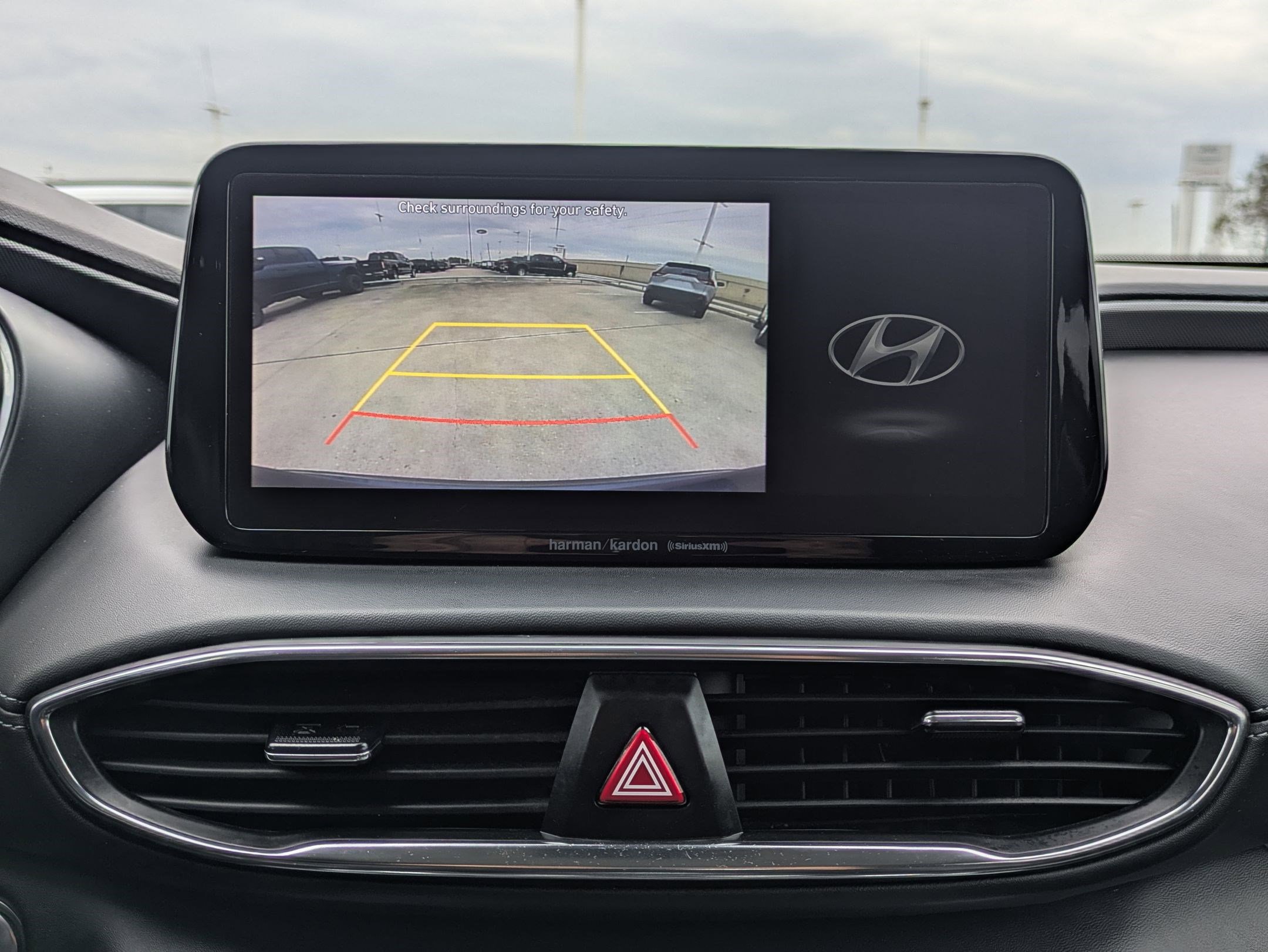 Used 2021 Hyundai Santa Fe SEL w/ Convenience + Premium Package image 25