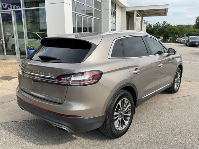 Used 2021 Lincoln Nautilus FWD w/ Equipment Group 101A image 10