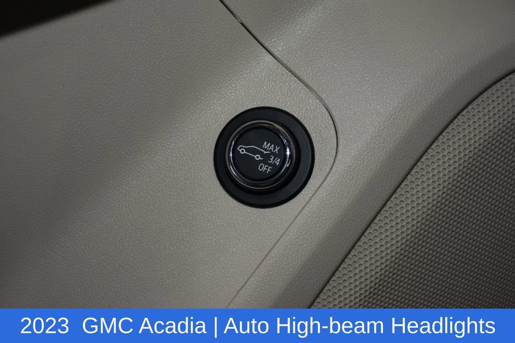 Used 2023 GMC Acadia Denali w/ Denali Ultimate Package AWD/4WD image 23