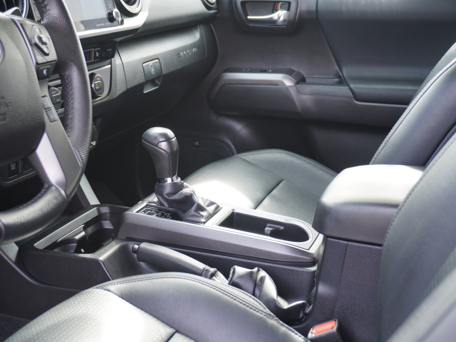 Used 2021 Toyota Tacoma TRD Sport w/ TRD Premium Sport Package image 22