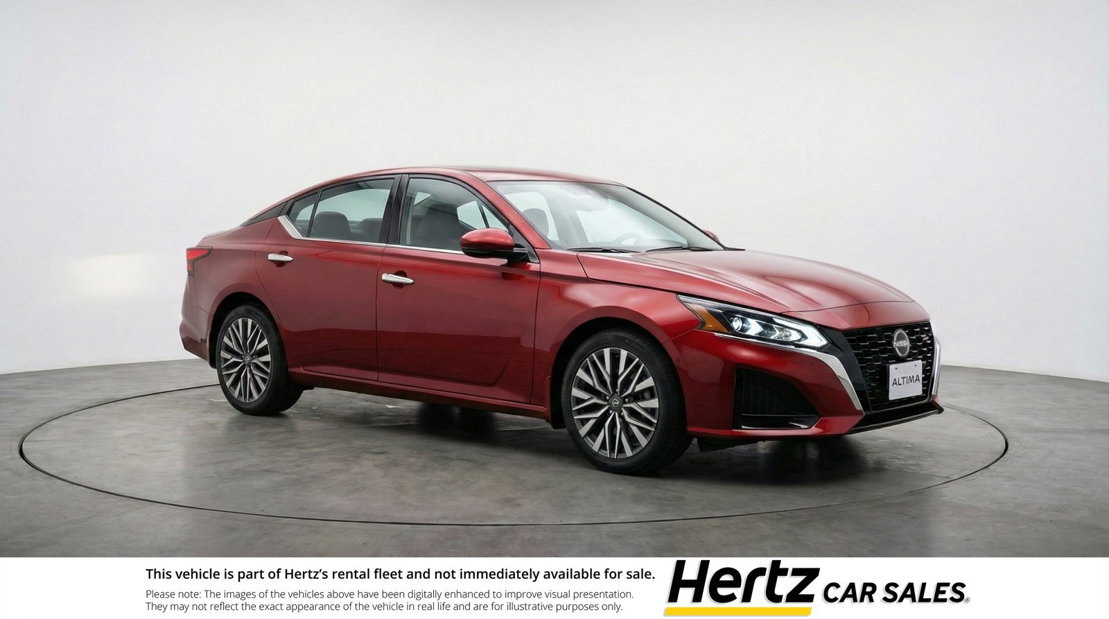 Used 2025 Nissan Altima 2.5 SV image 1