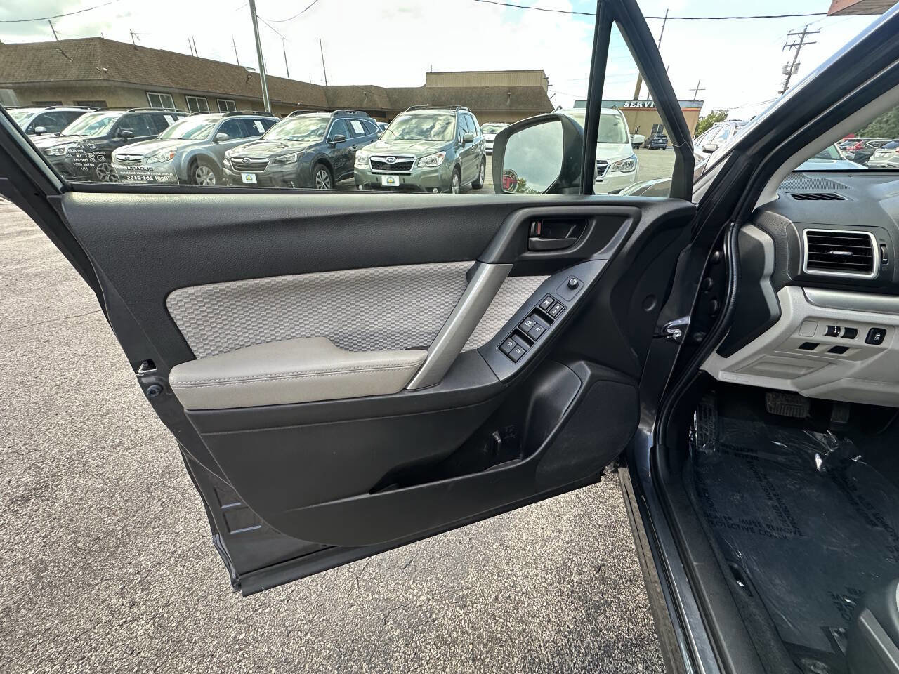 Used 2018 Subaru Forester 2.5i image 18