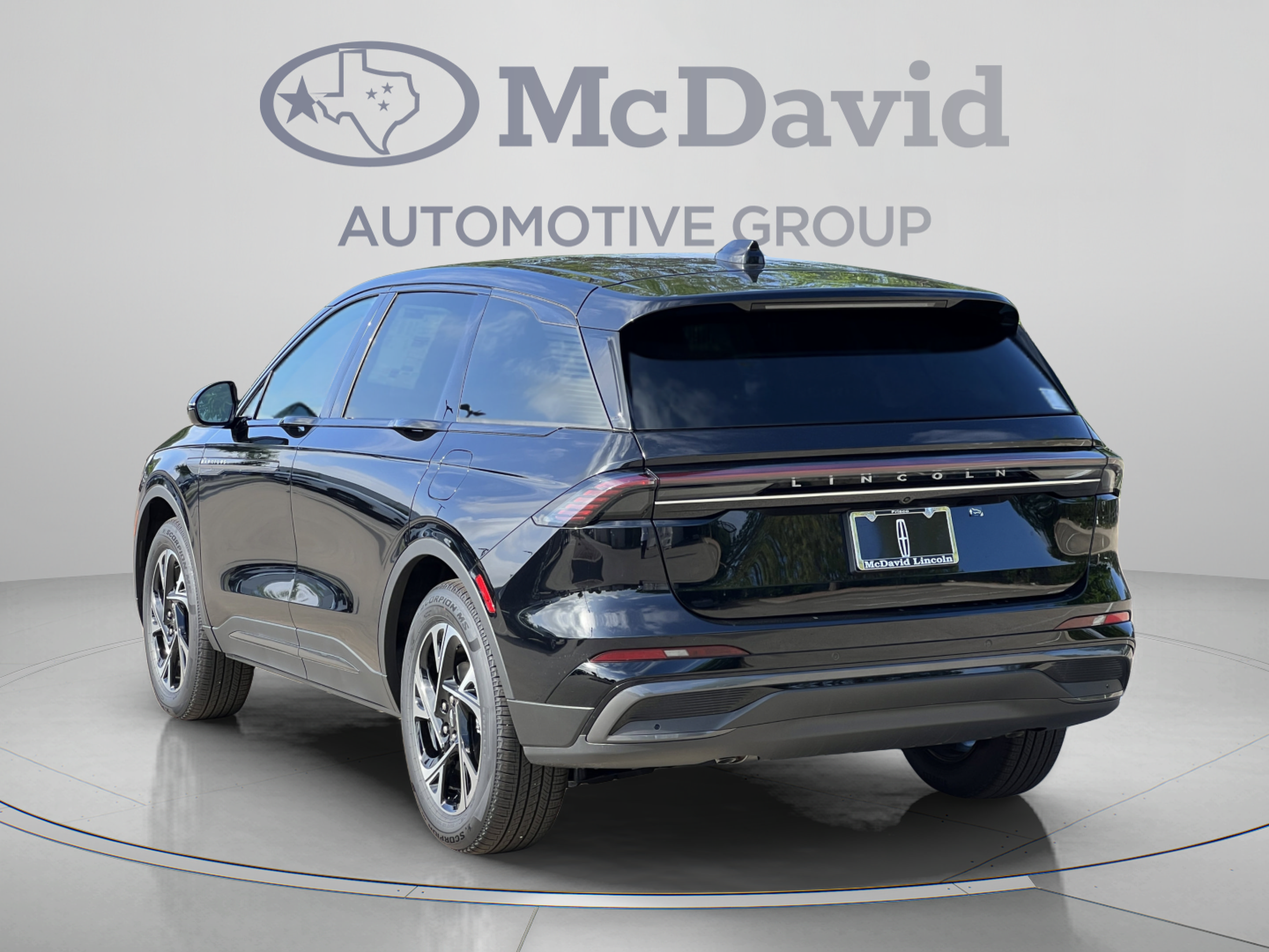 New 2026 Lincoln Nautilus Premier w/ Jet Appearance Package AWD/4WD image 5