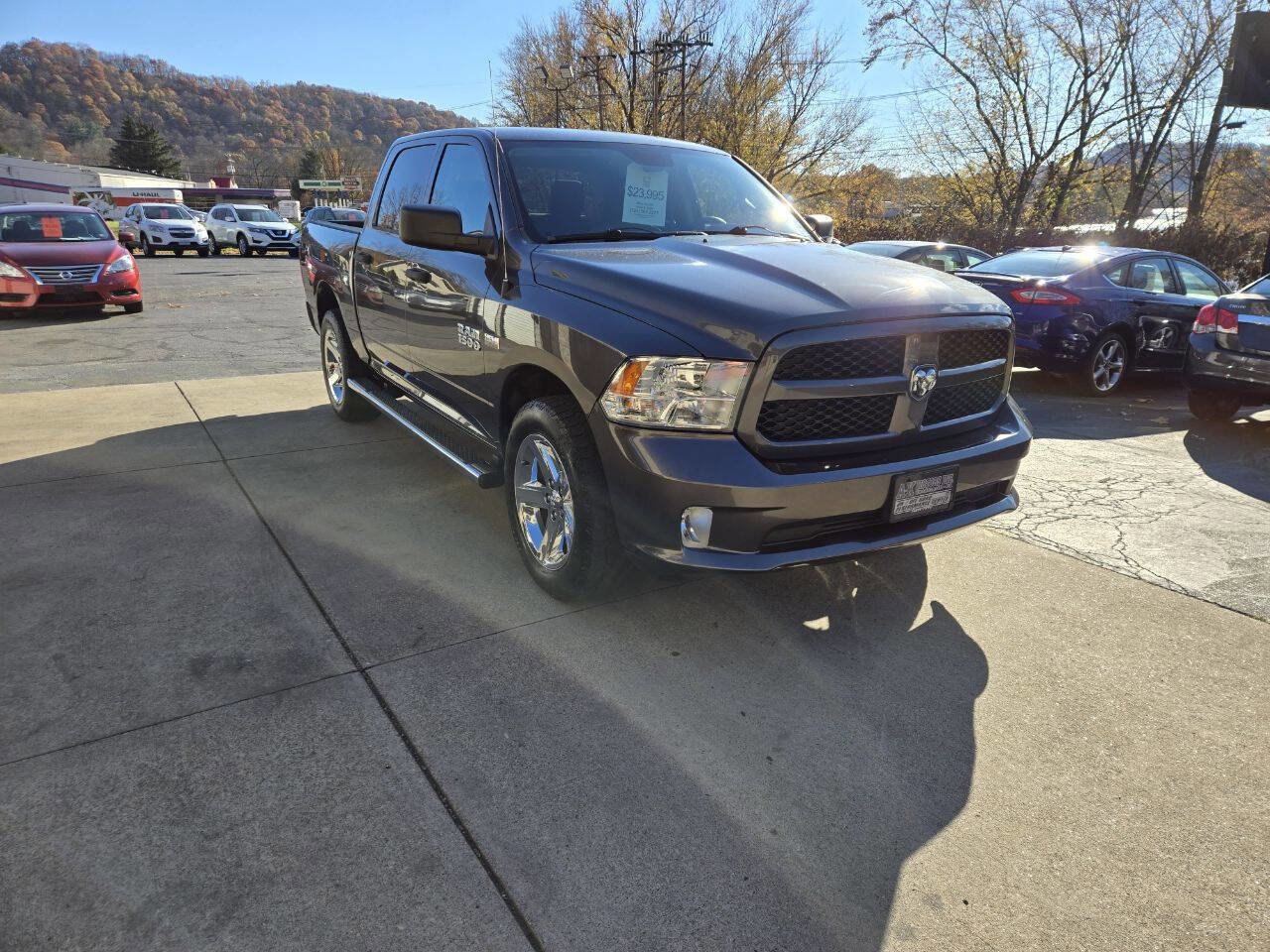 Used 2016 RAM 1500 Express image 2