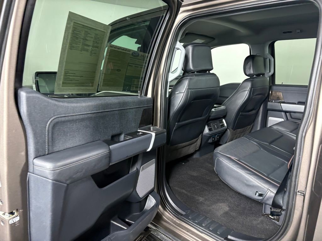 Certified 2022 Ford F150 Lariat w/ Equipment Group 502A High image 27