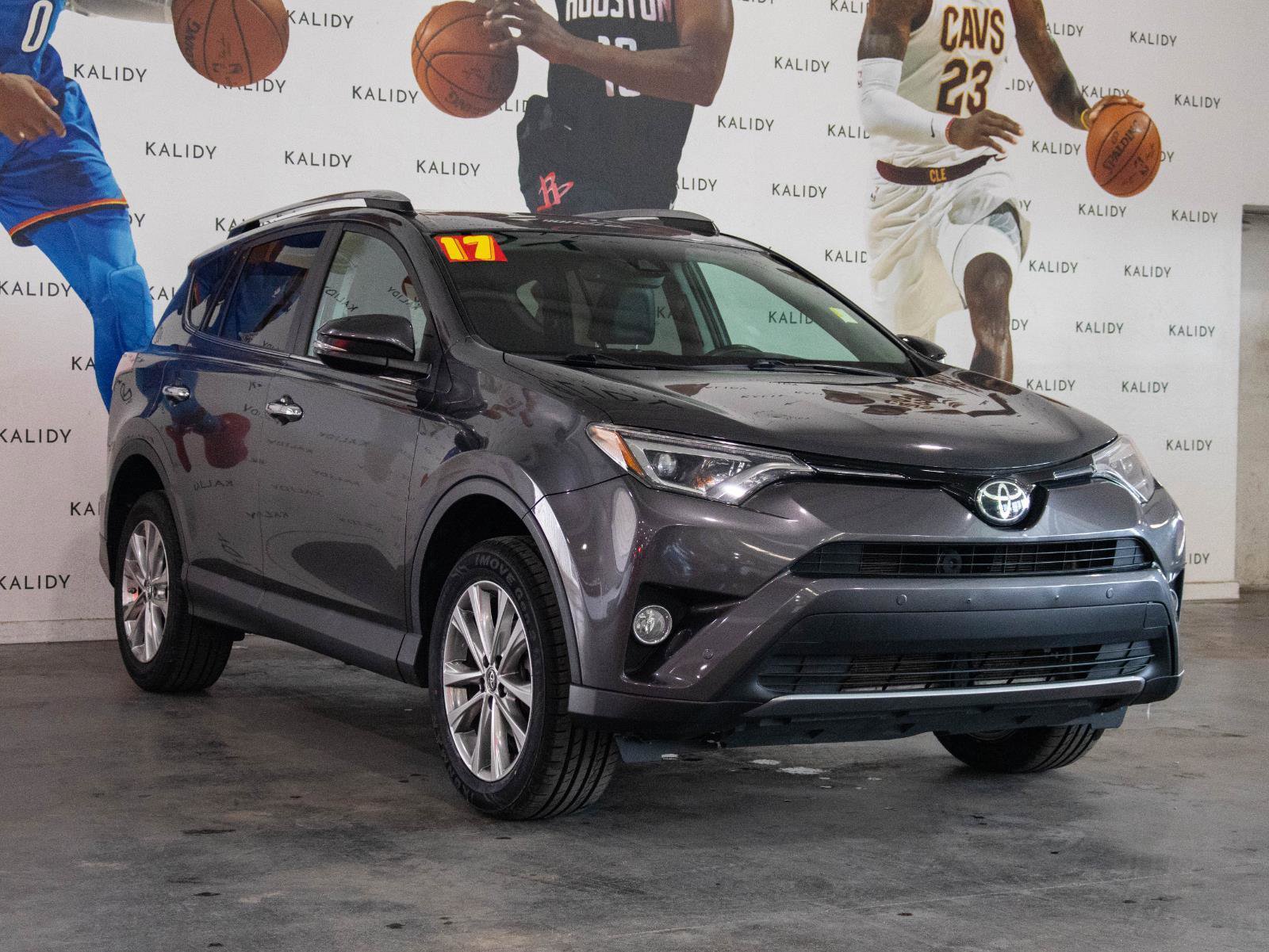 Used 2017 Toyota RAV4 Limited image 20