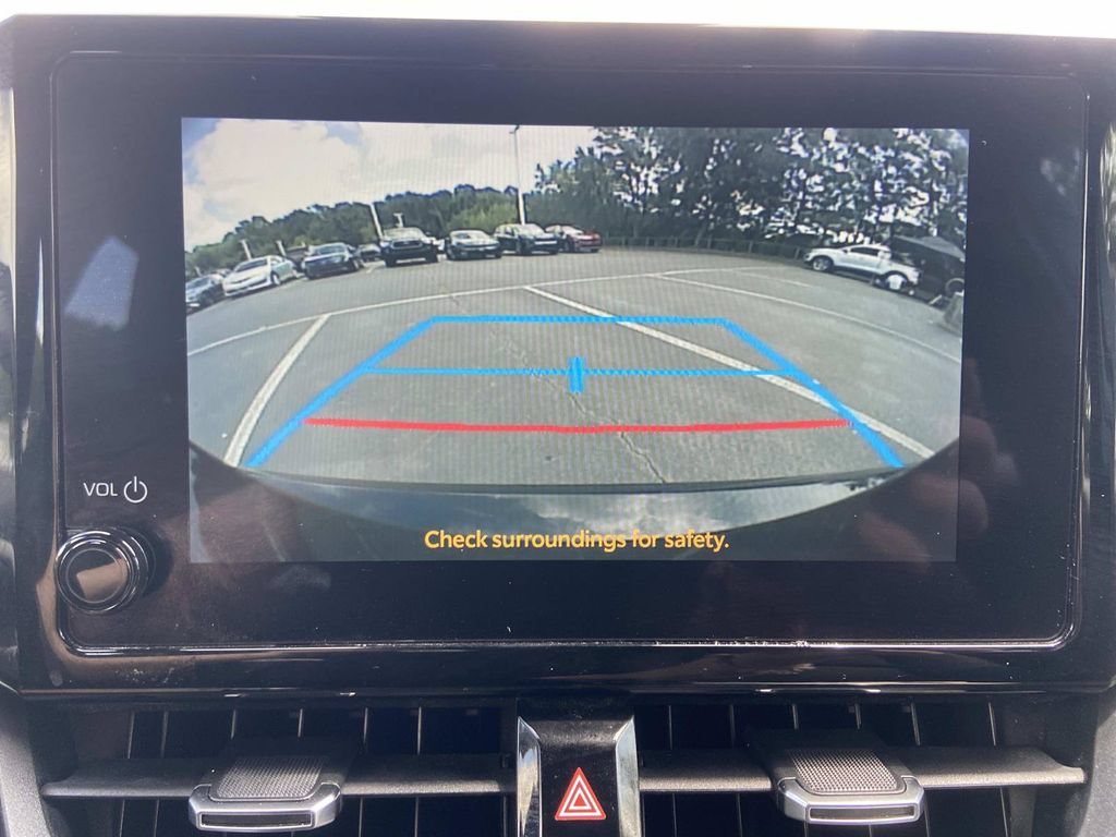 Used 2024 Toyota Corolla SE FWD image 32